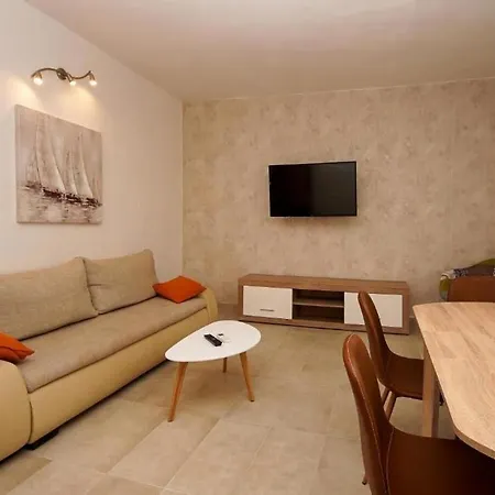 Branka Apartment *